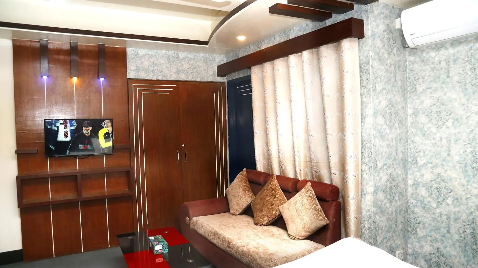 ***  Hotel Blue Bird Dhaka Bangladesh